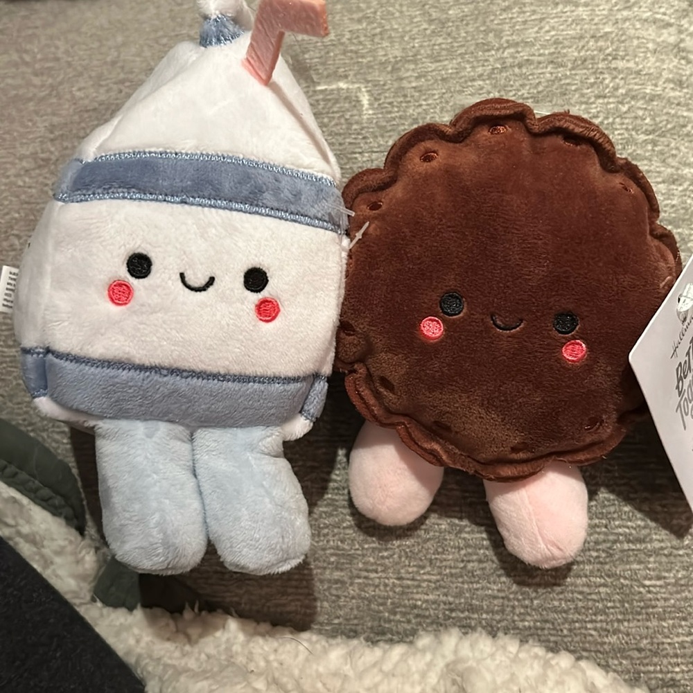 Hallmark Valentine Better Together Milk and Cookie Magnetic Plush New with Tag